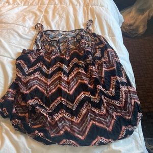 Maurice’s black and pink geometric design tank top
